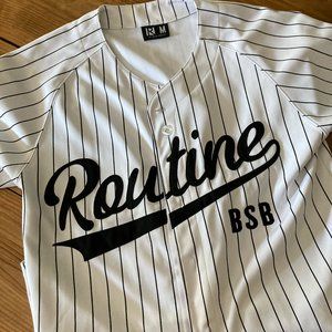 Routiine Baseball Mens Jersey Medium